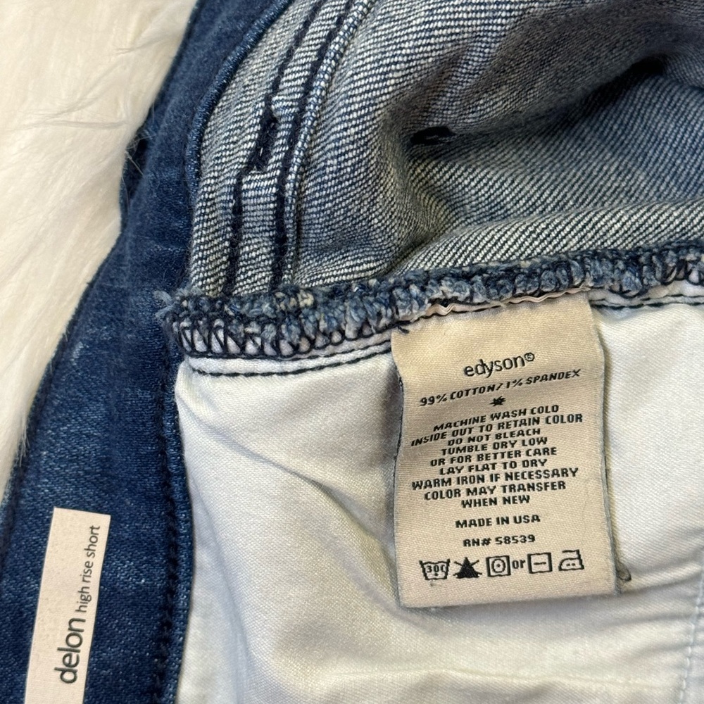 NWT Edyson Delon High-Rise Shorts in Dark Lincoln Wash Size 25 + 30 - Picture 9 of 13